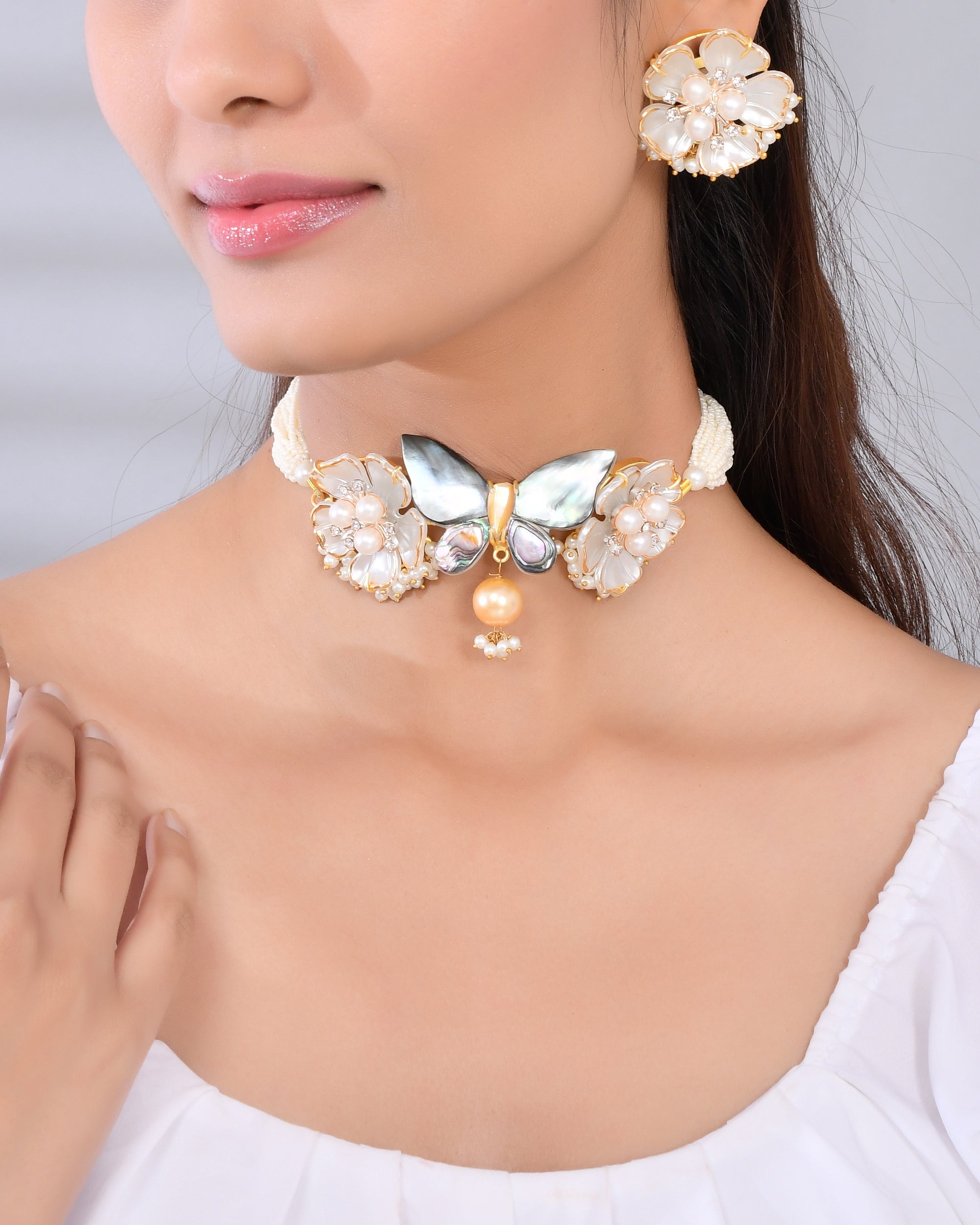 MORNING GLORY BUTTERFLY NECKLACE